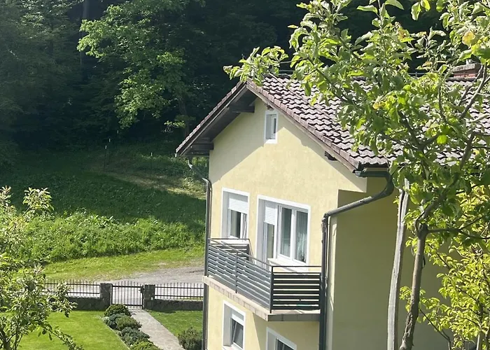 Apartma Movrin