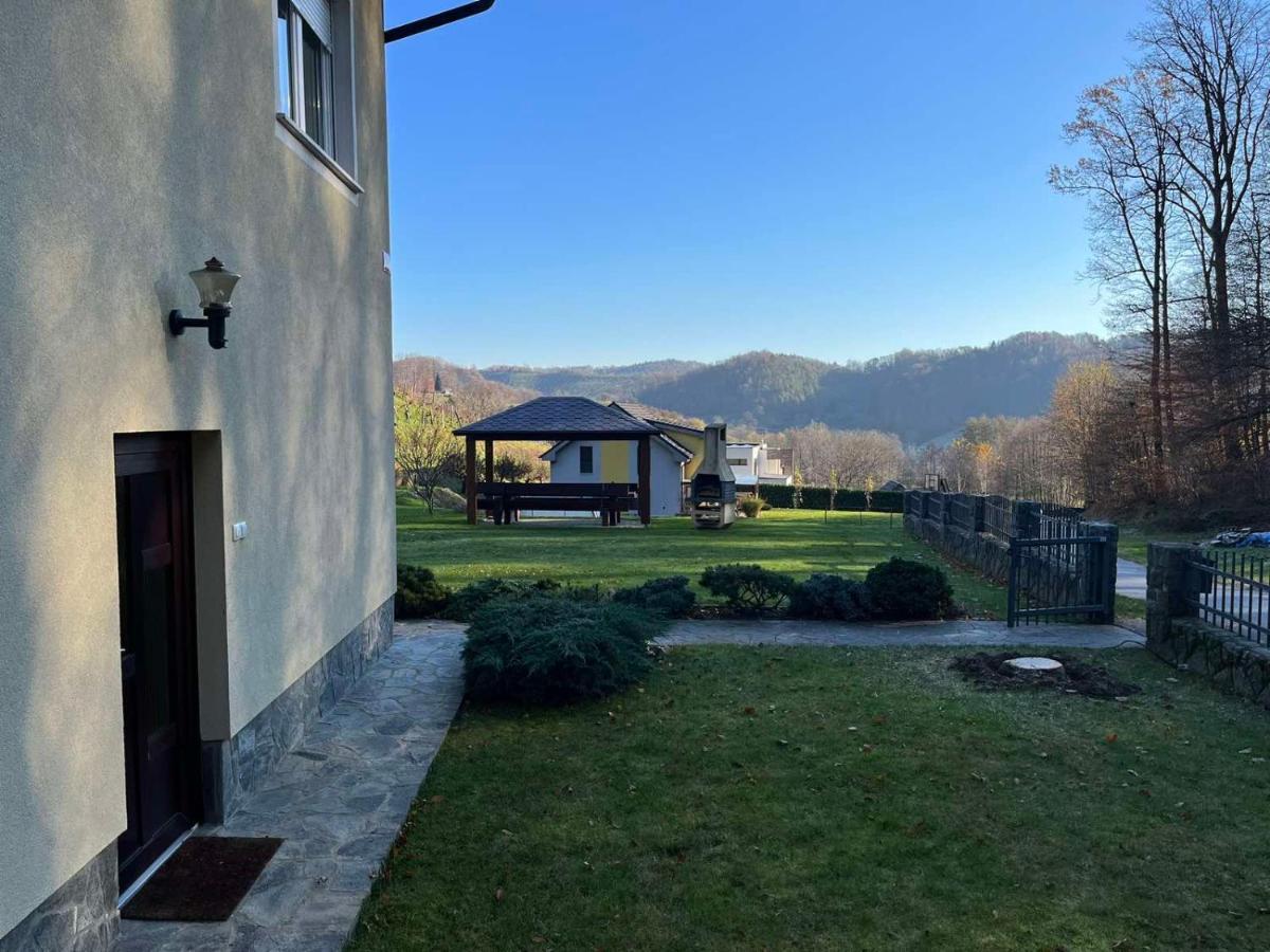 Apartma Movrin