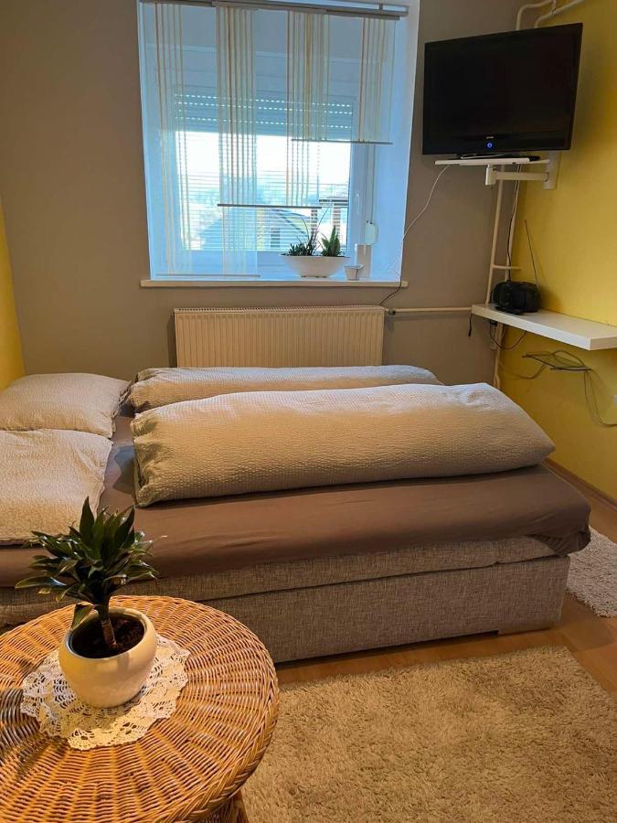 Apartma Movrin Kamnica