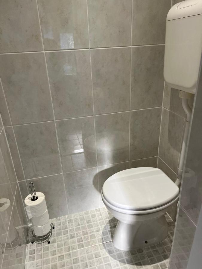 Apartma Movrin Apartment *